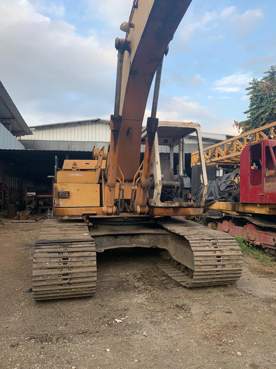 Excavadoras  Caterpillar 320DL (Guayaquil)